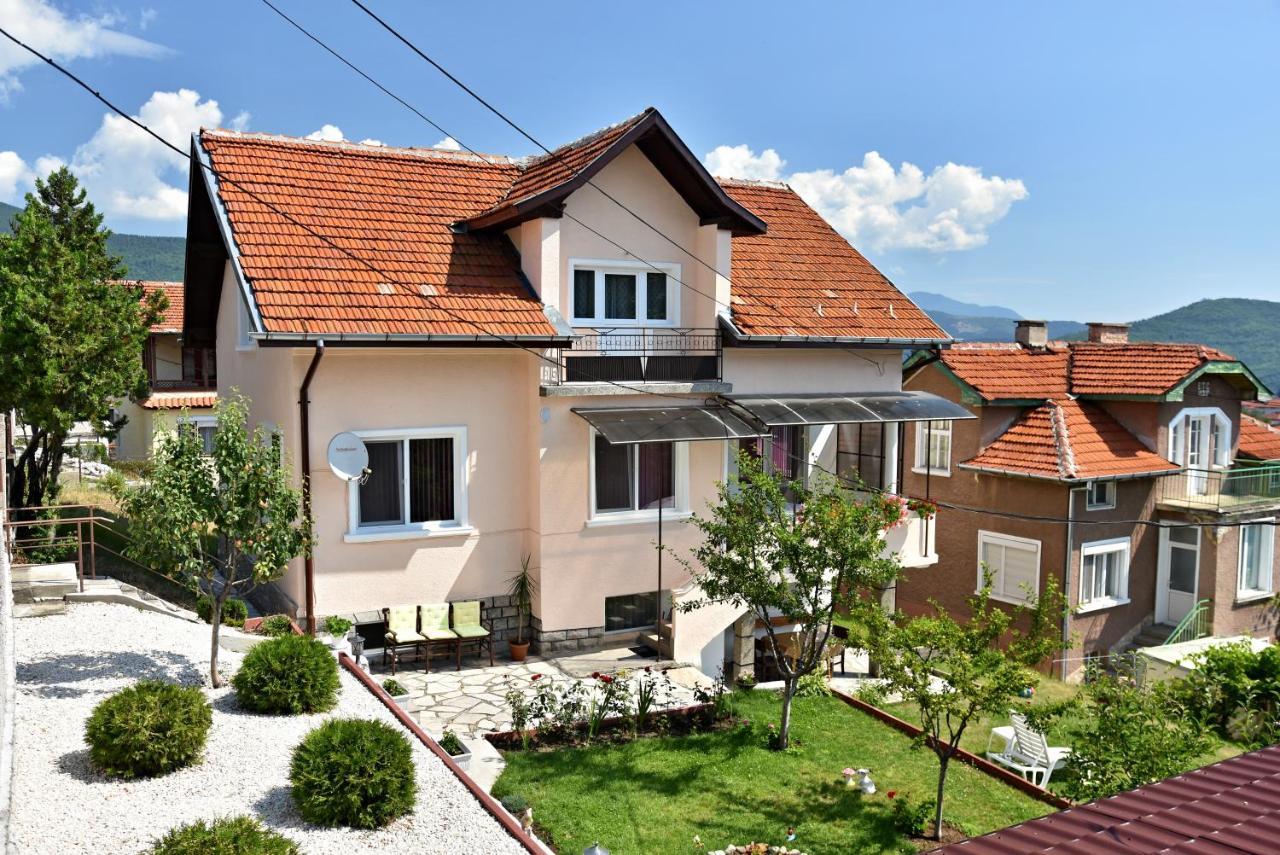 Saint Maria Guest House Velingrad Luaran gambar
