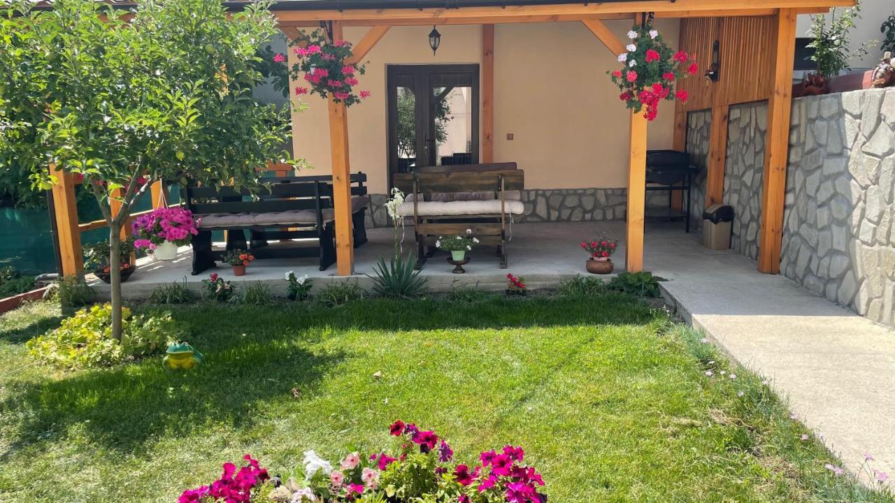 Saint Maria Guest House Velingrad Luaran gambar