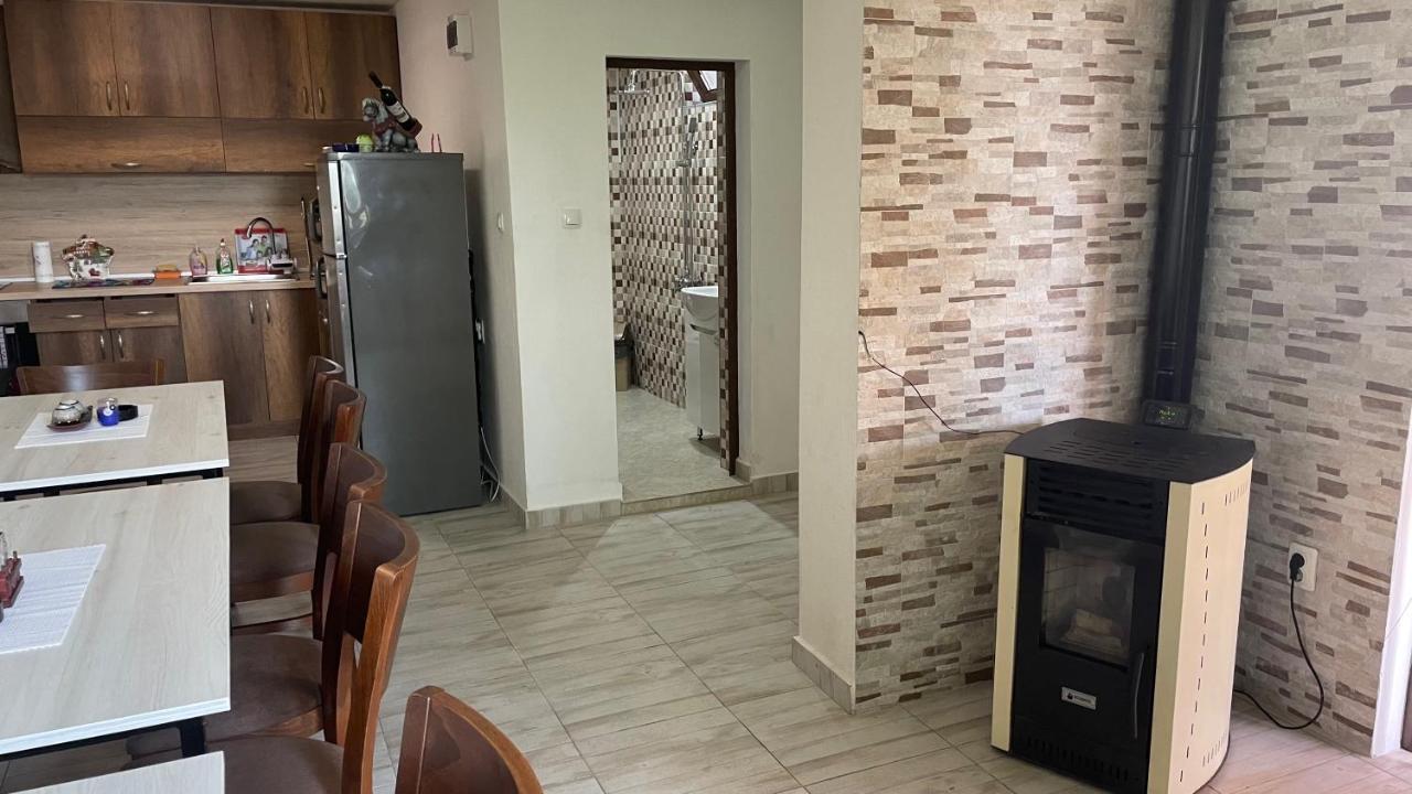 Saint Maria Guest House Velingrad Luaran gambar